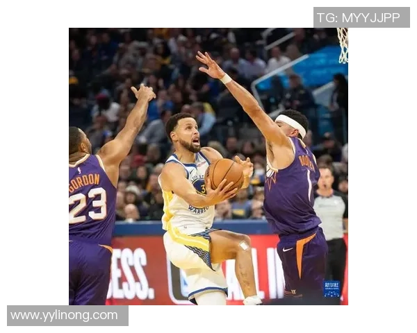 2017年NBA勇士队与太阳队精彩对决回顾及赛季分析